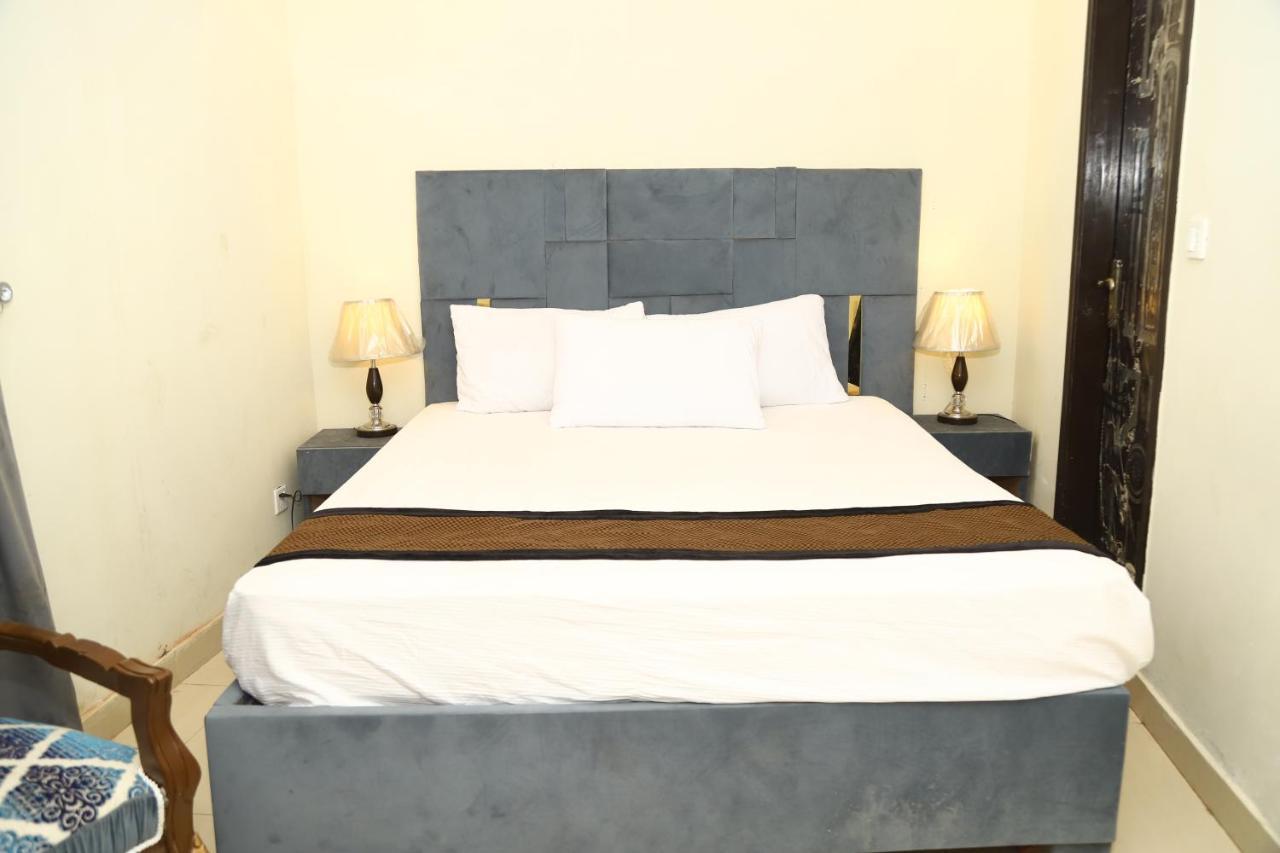 Hotel Green Fort Gulberg Lahore Ngoại thất bức ảnh