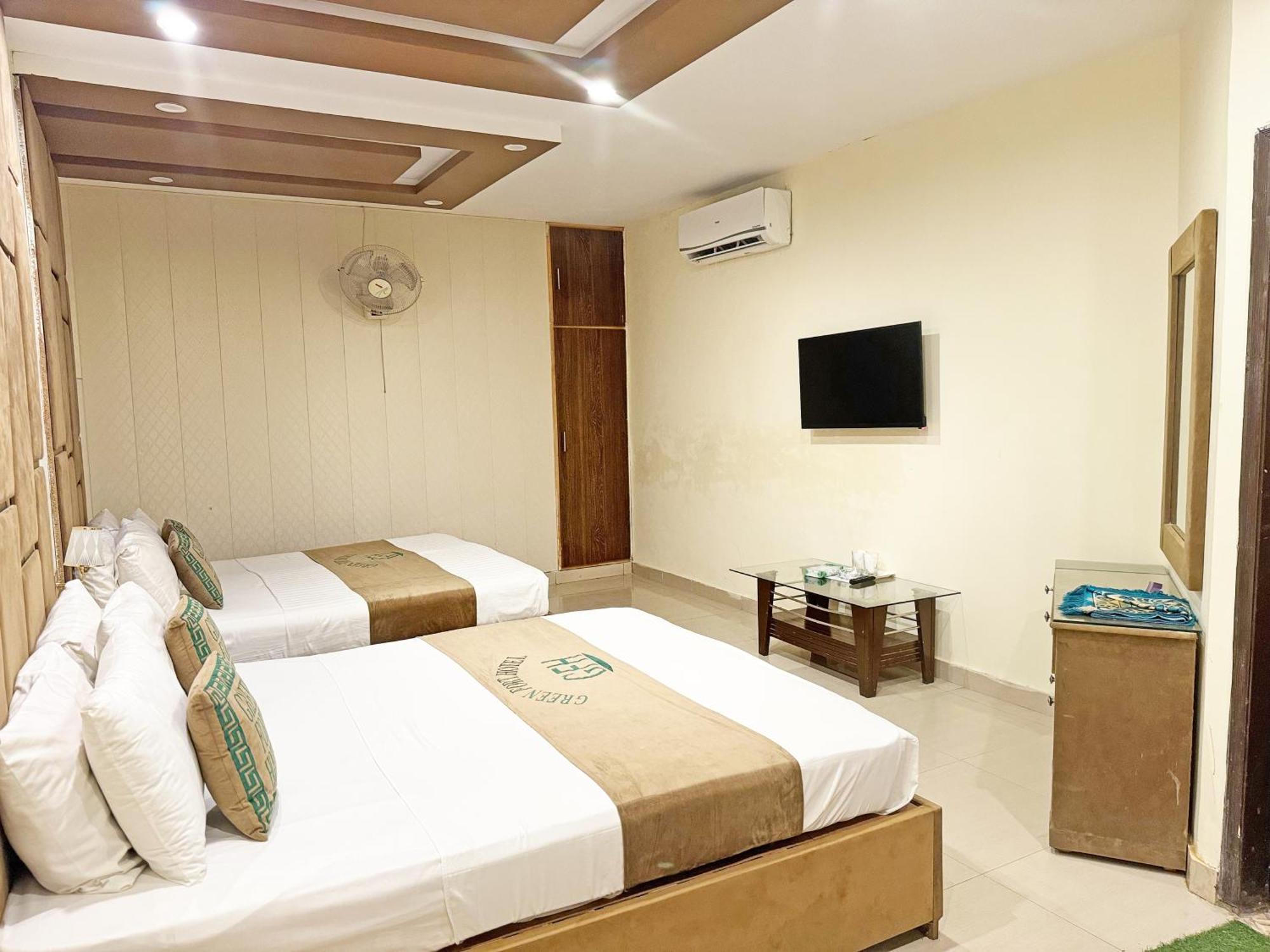 Hotel Green Fort Gulberg Lahore Ngoại thất bức ảnh