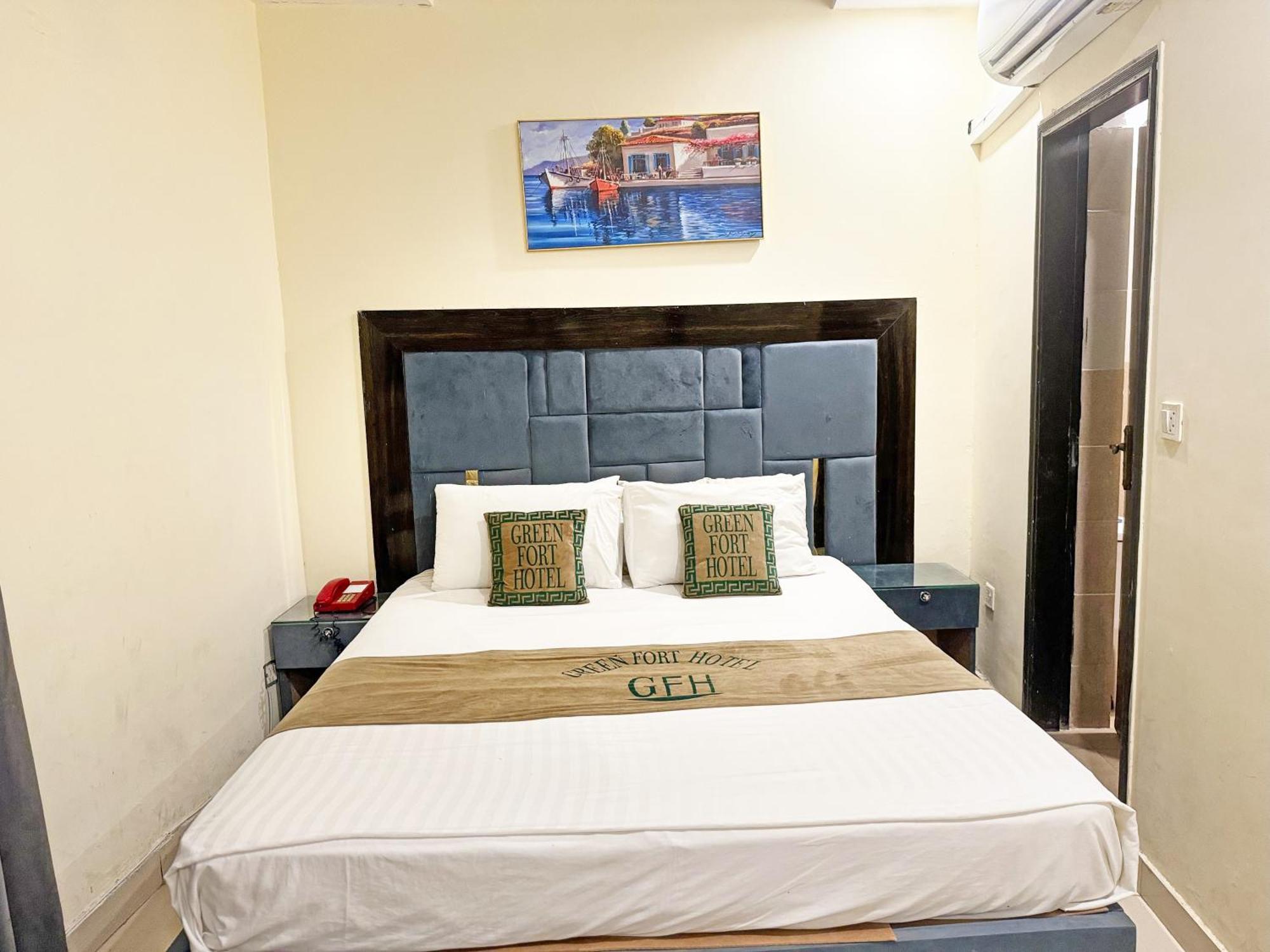 Hotel Green Fort Gulberg Lahore Ngoại thất bức ảnh
