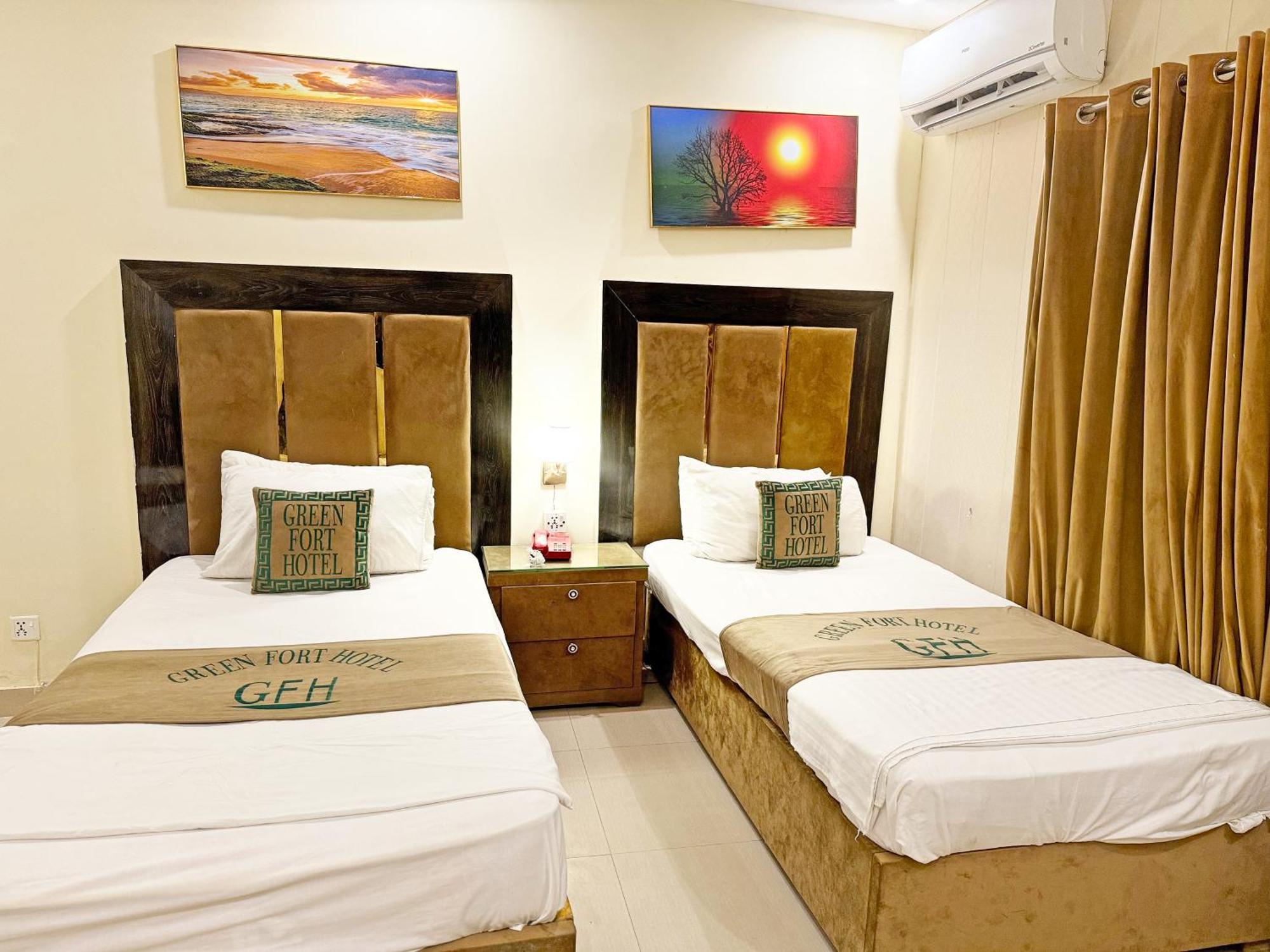 Hotel Green Fort Gulberg Lahore Ngoại thất bức ảnh