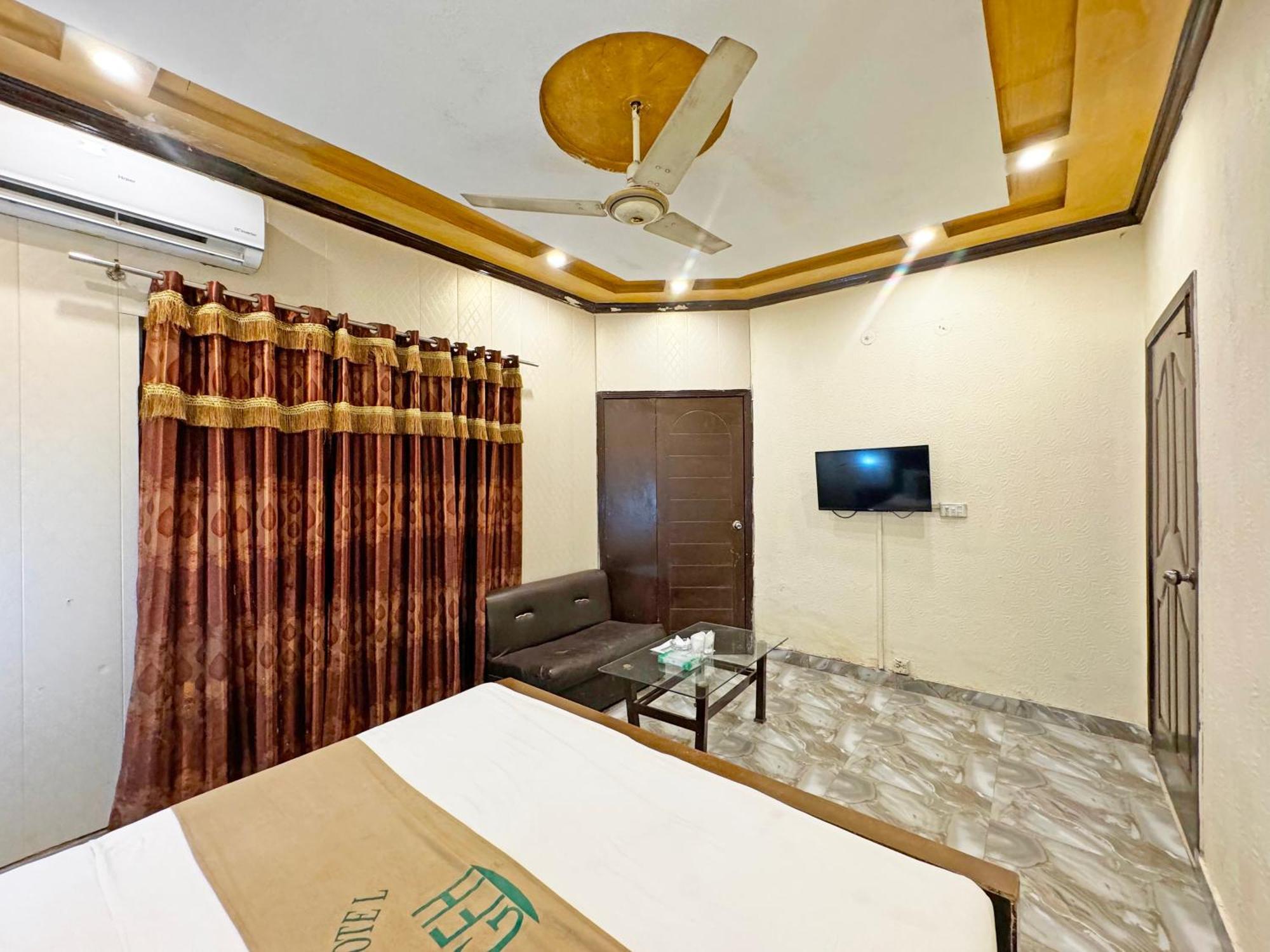 Hotel Green Fort Gulberg Lahore Ngoại thất bức ảnh